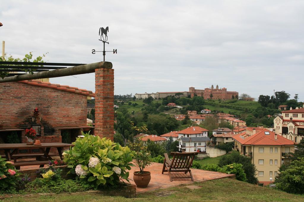Vivienda Casa Luisa Apartment Comillas Bagian luar foto